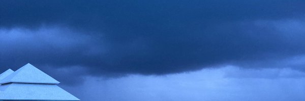 Luziadell Profile Banner