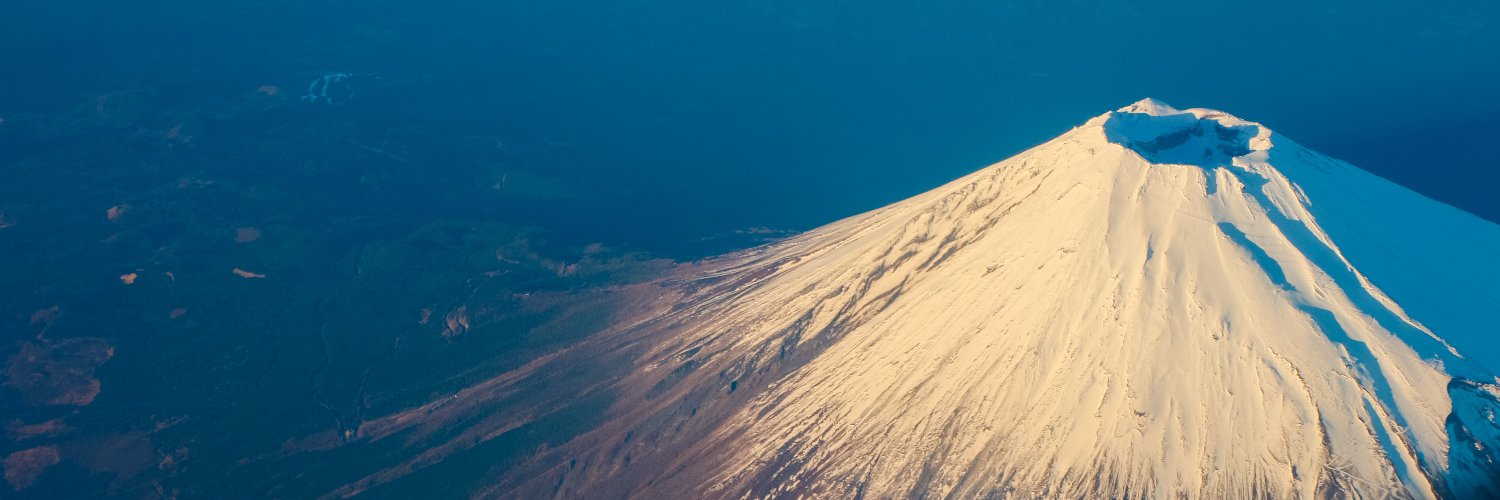 adithyavis's profile banner image
