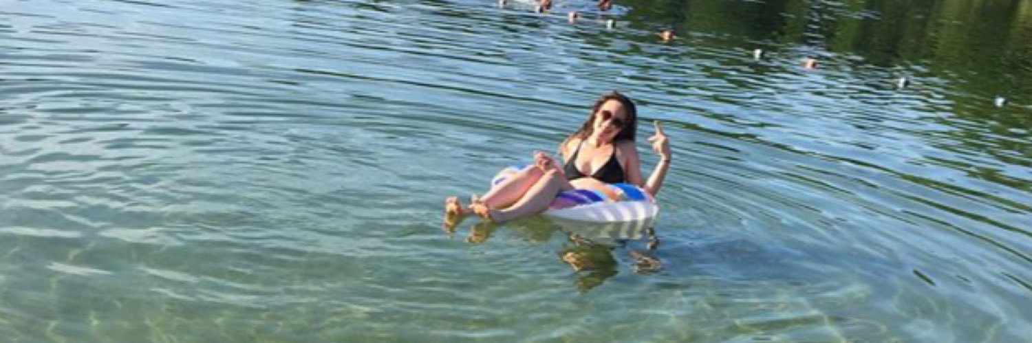 itswhitecoco's profile banner image