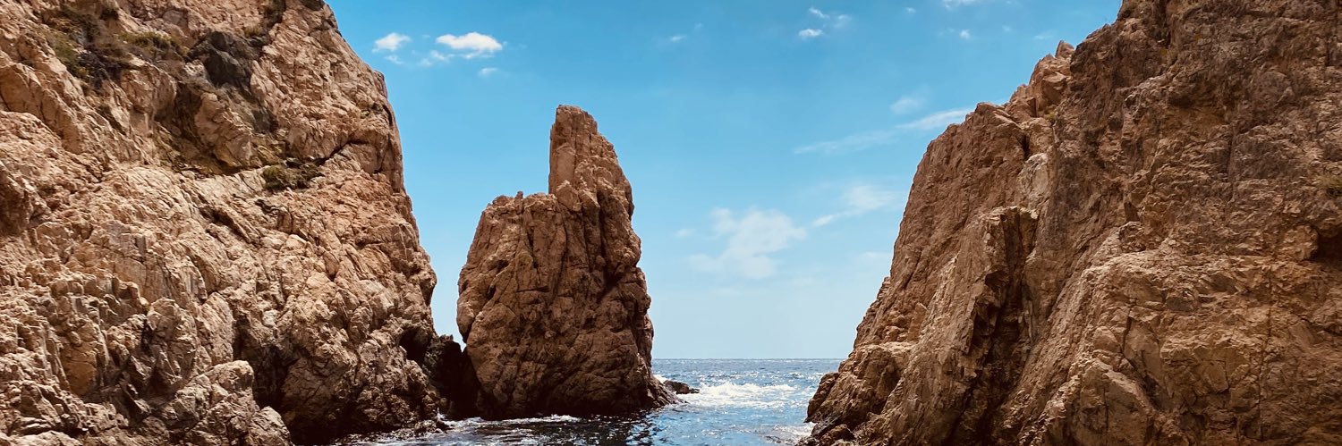 doocet65's profile banner image