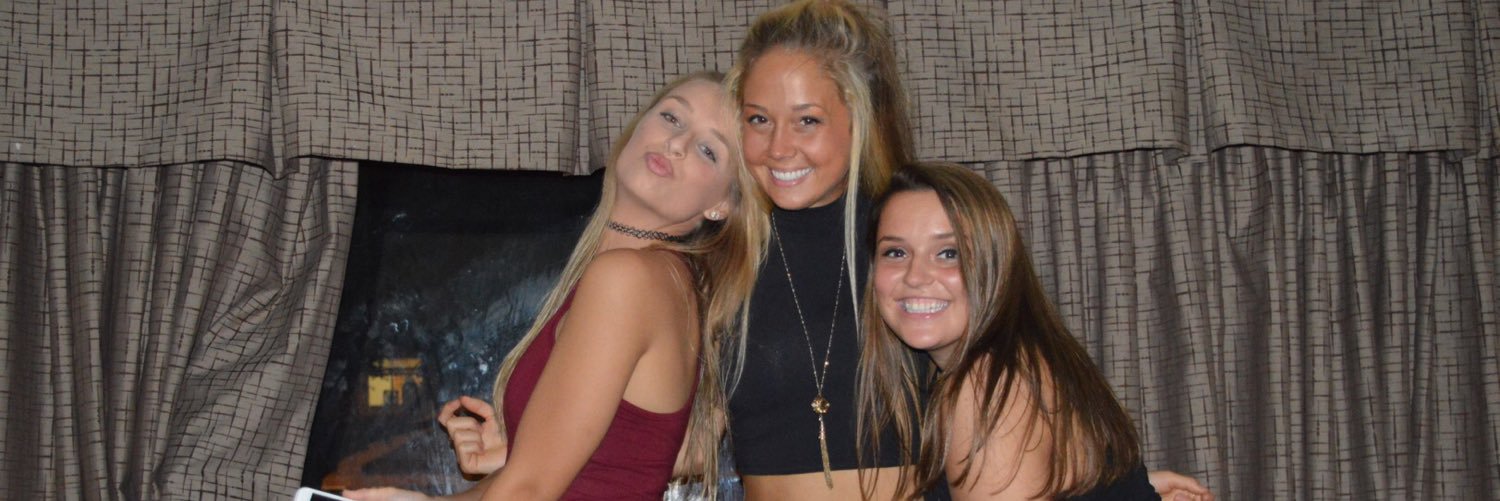 colleeeny's profile banner image