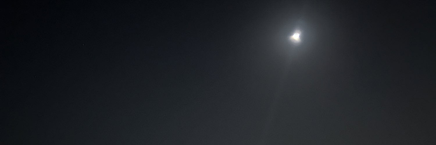 asllmii's profile banner image