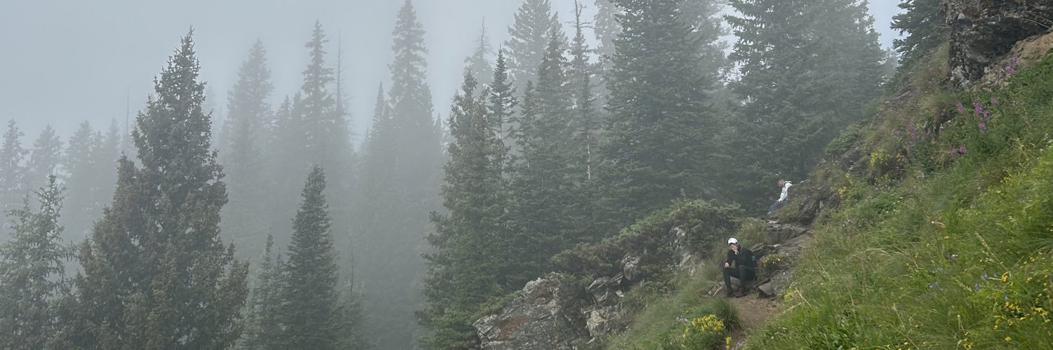 Junn_aye's profile banner image