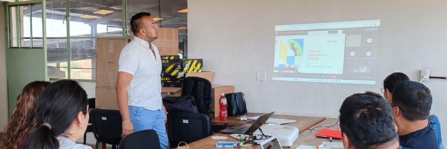 Wenceslao Chávez banner