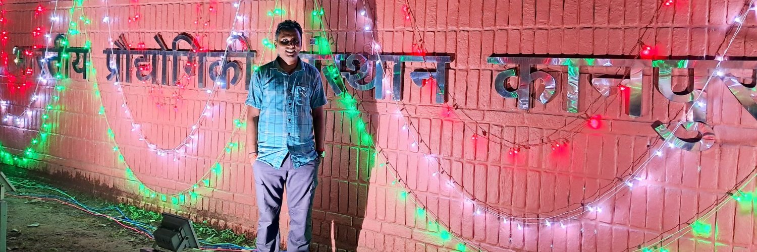yogiIITK's profile banner image