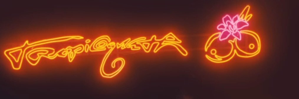 luisayamid's profile banner image