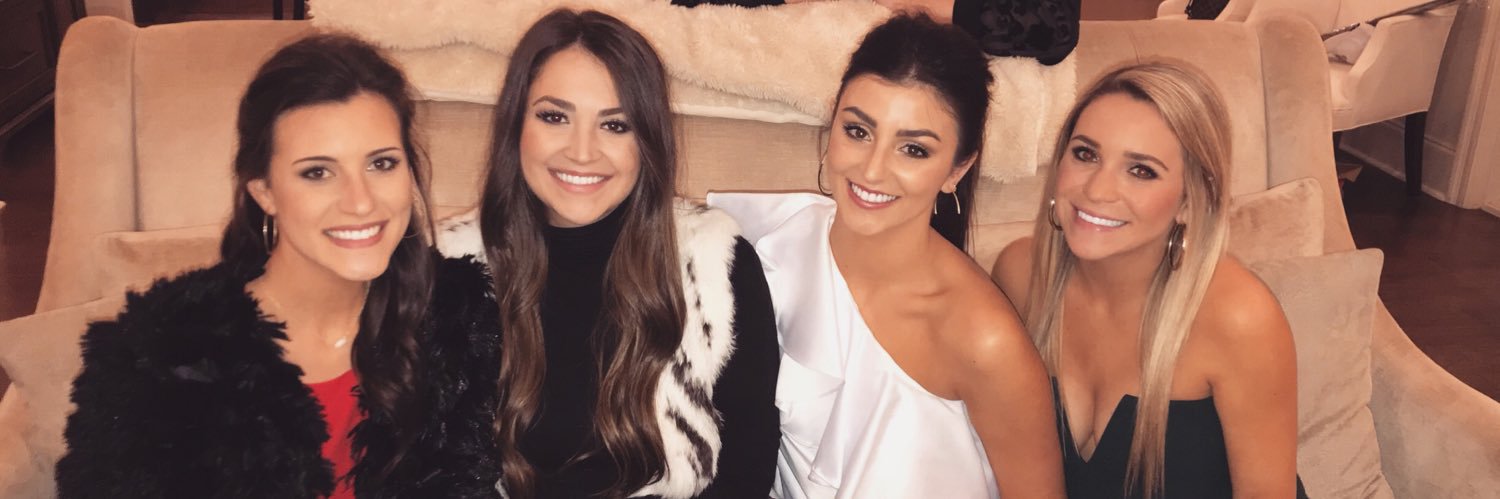 CarlyCperez1's profile banner image