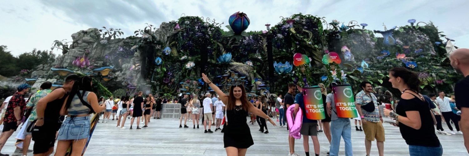 aprilsweetapril's profile banner image