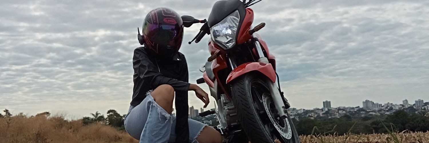 EstefanyeloizaB's profile banner image