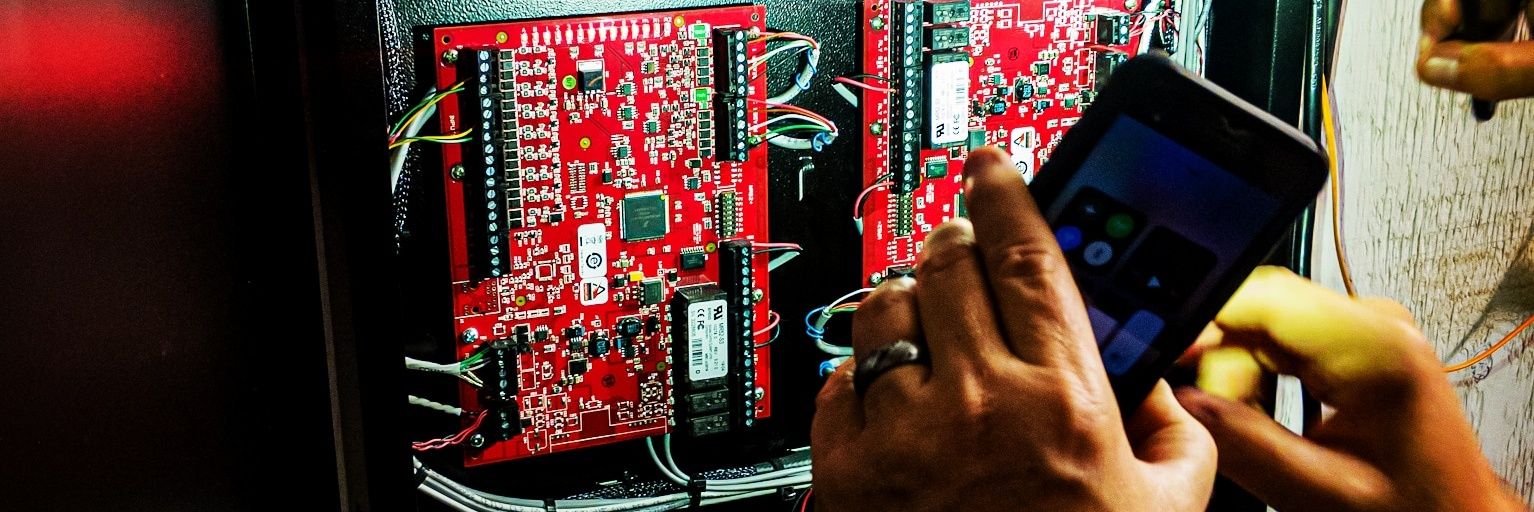 Low Voltage Nation banner