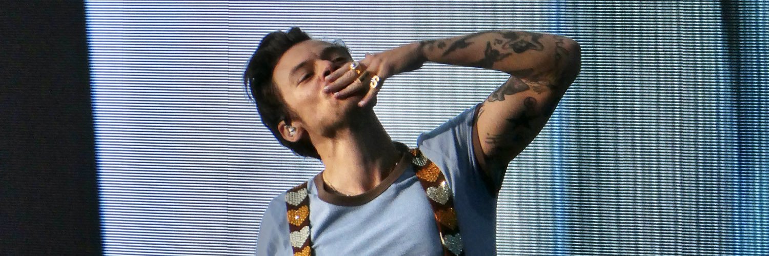 kiss all the time 🤍 banner