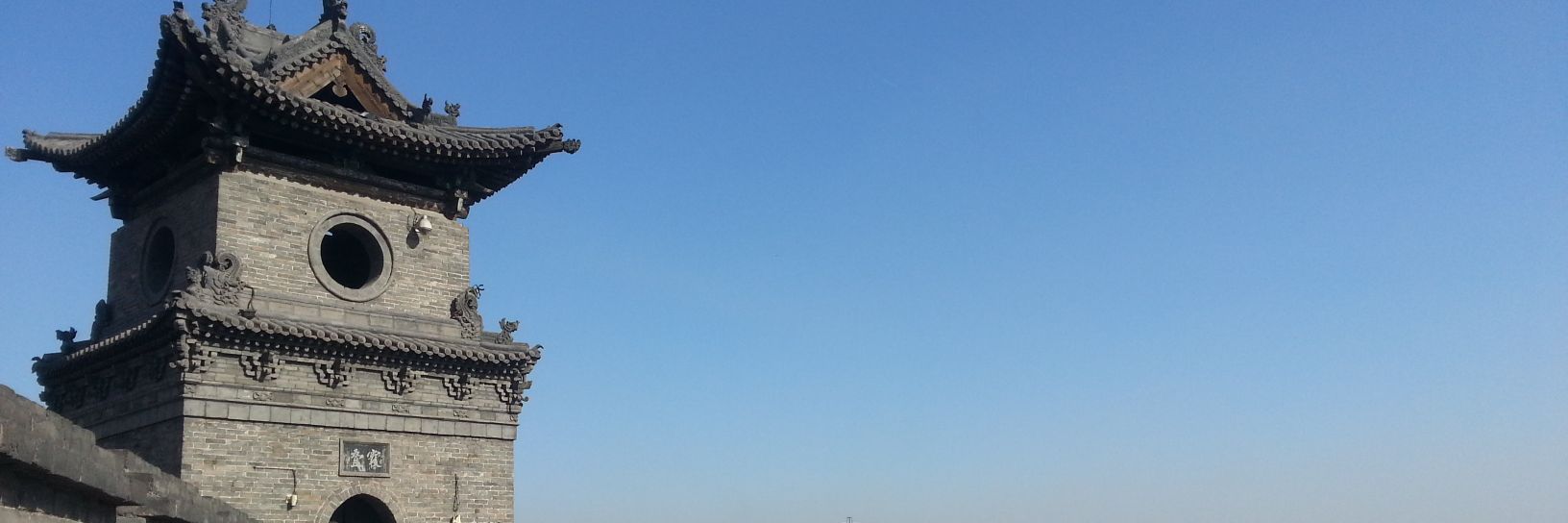 LourdesLee's profile banner image