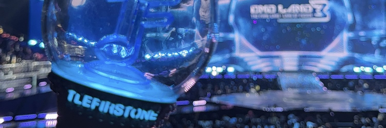 snies98's profile banner image