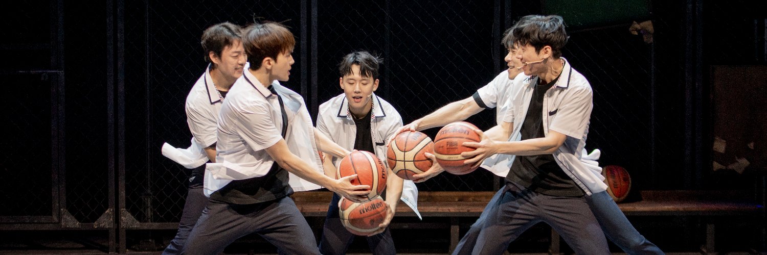 xon9zo's profile banner image