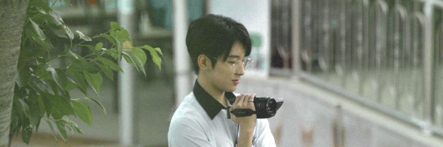 lovemebp's profile banner image