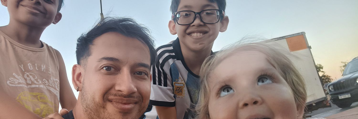 YoniLpez's profile banner image