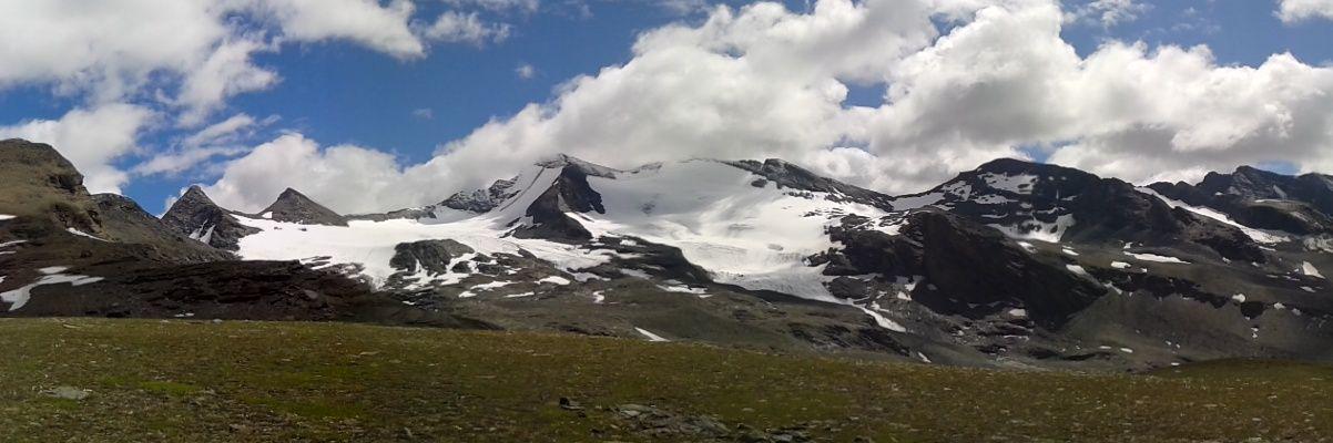 yetidevins's profile banner image
