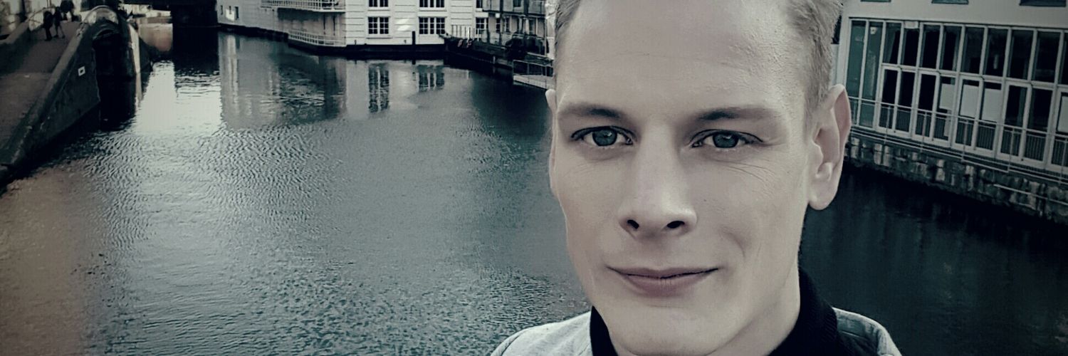 ryanbutlermodel's profile banner image
