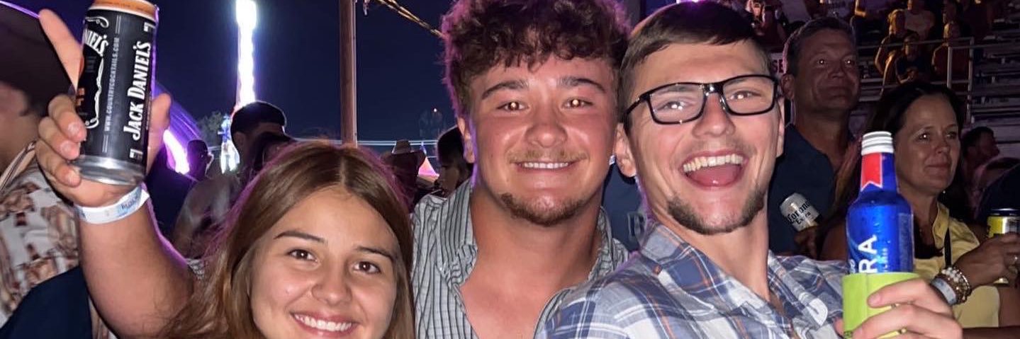 Davis32Dylan's profile banner image