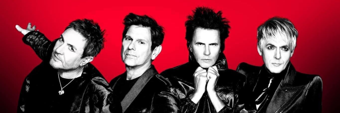 Amy Harber, queen of all social media ;) banner