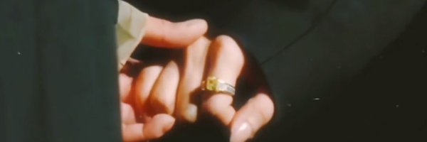 b_byyk Profile Banner