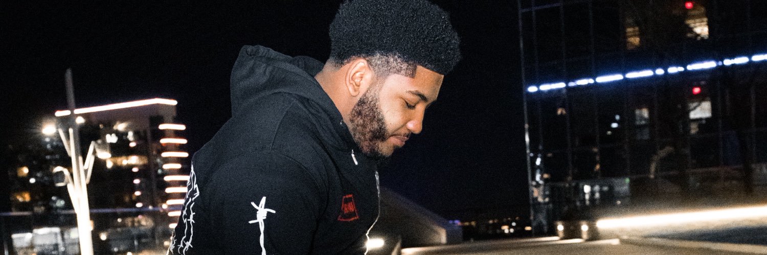 lilern33's profile banner image