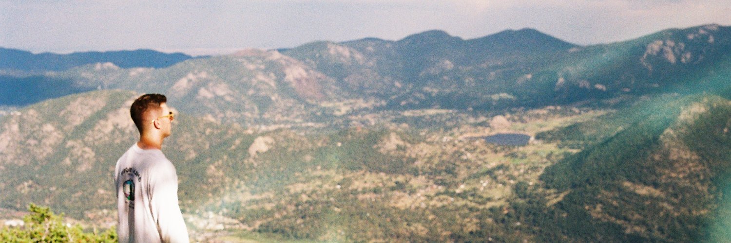 Austin Knies banner