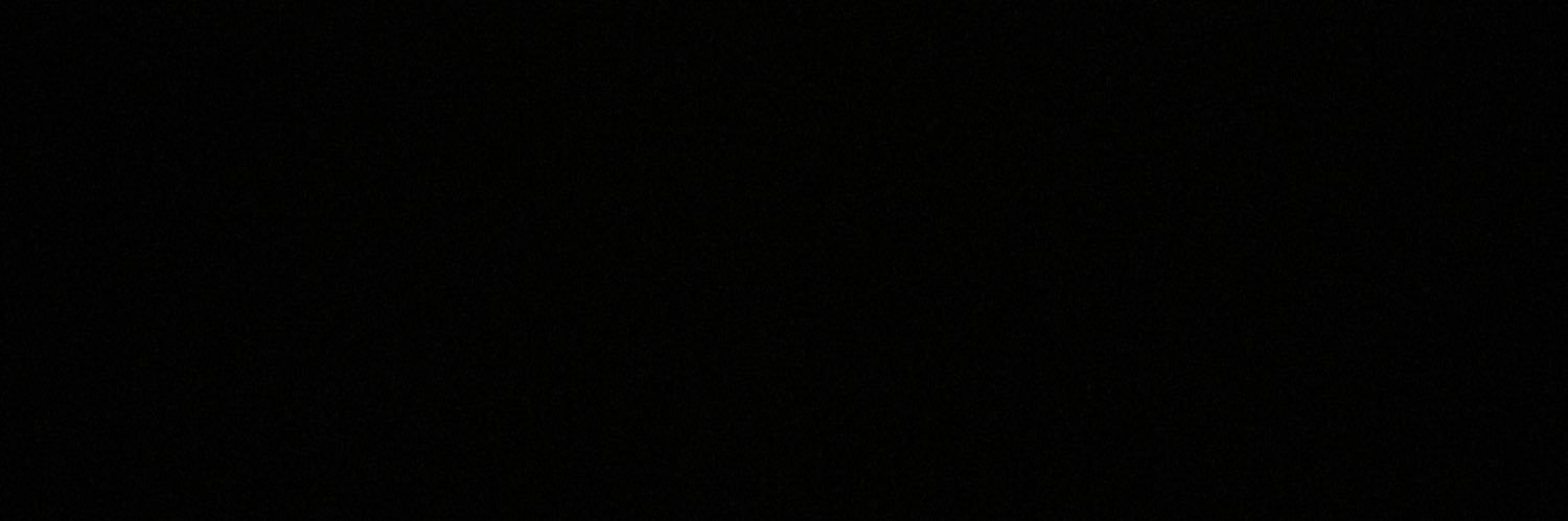 H banner