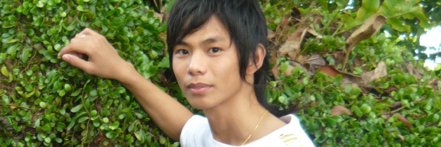 lionglay's profile banner image