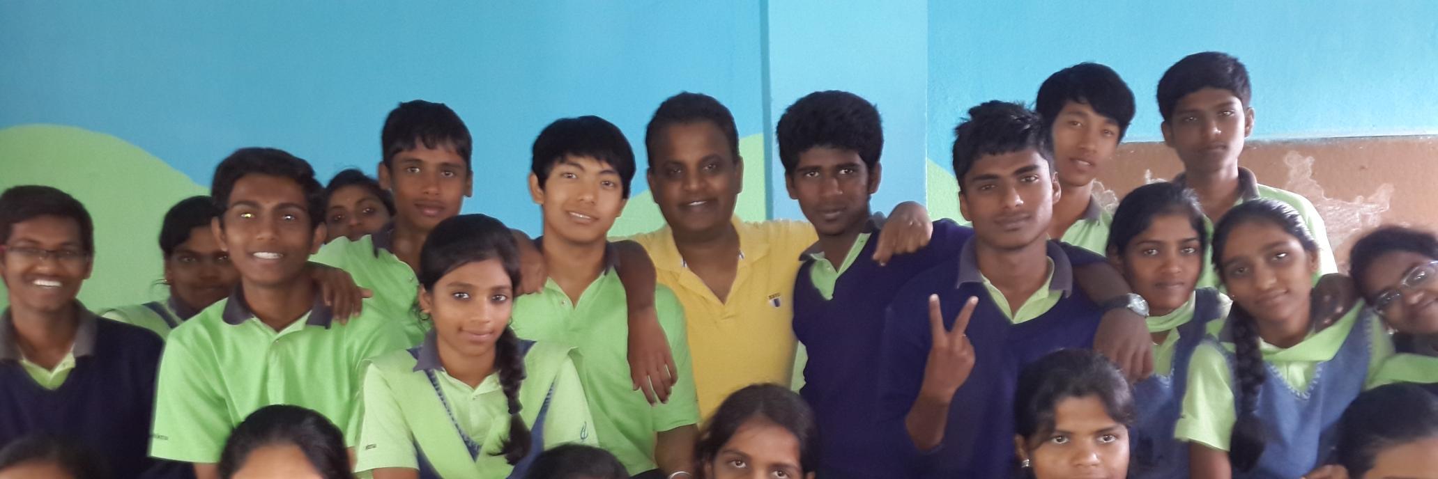 kumsantosh's profile banner image