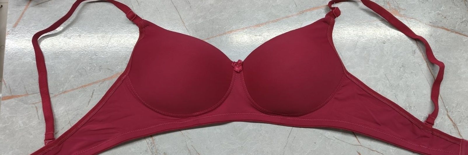 愛女人的乳房 banner