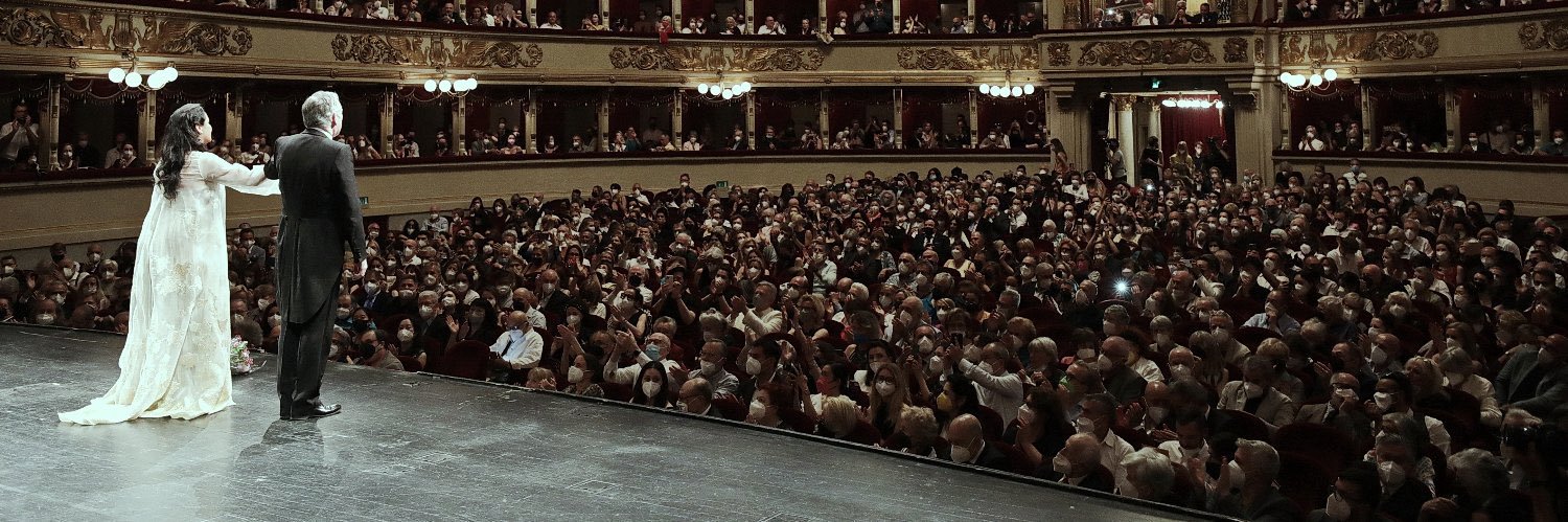 Anna_Netrebko8's profile banner image