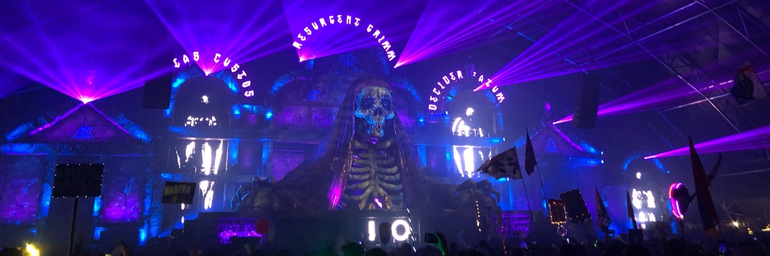 aylin🌙💜 banner