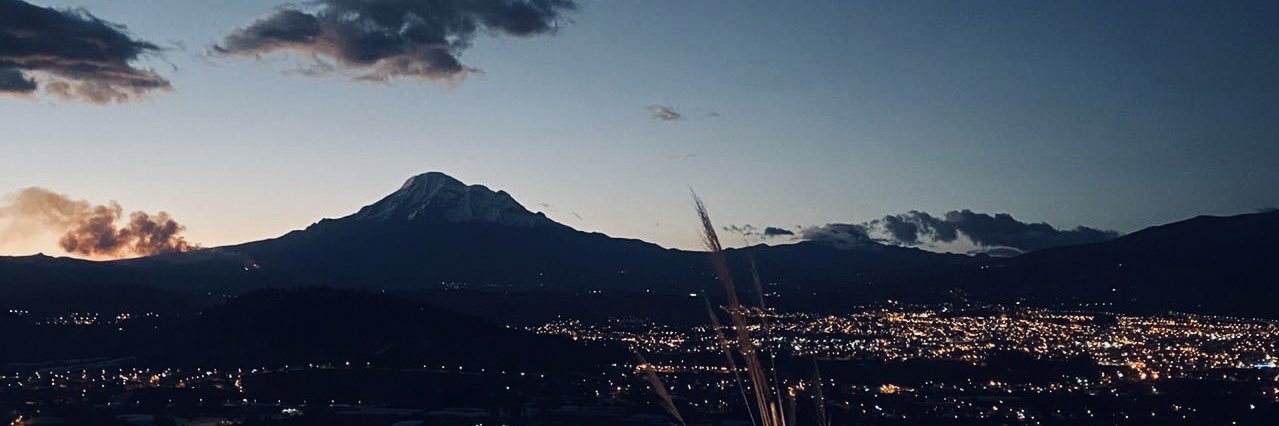 mishell_tierra's profile banner image