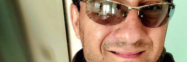 LIntelligente Profile Banner