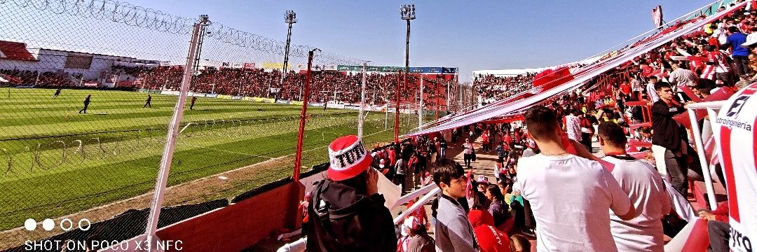 Nikoscarez's profile banner image
