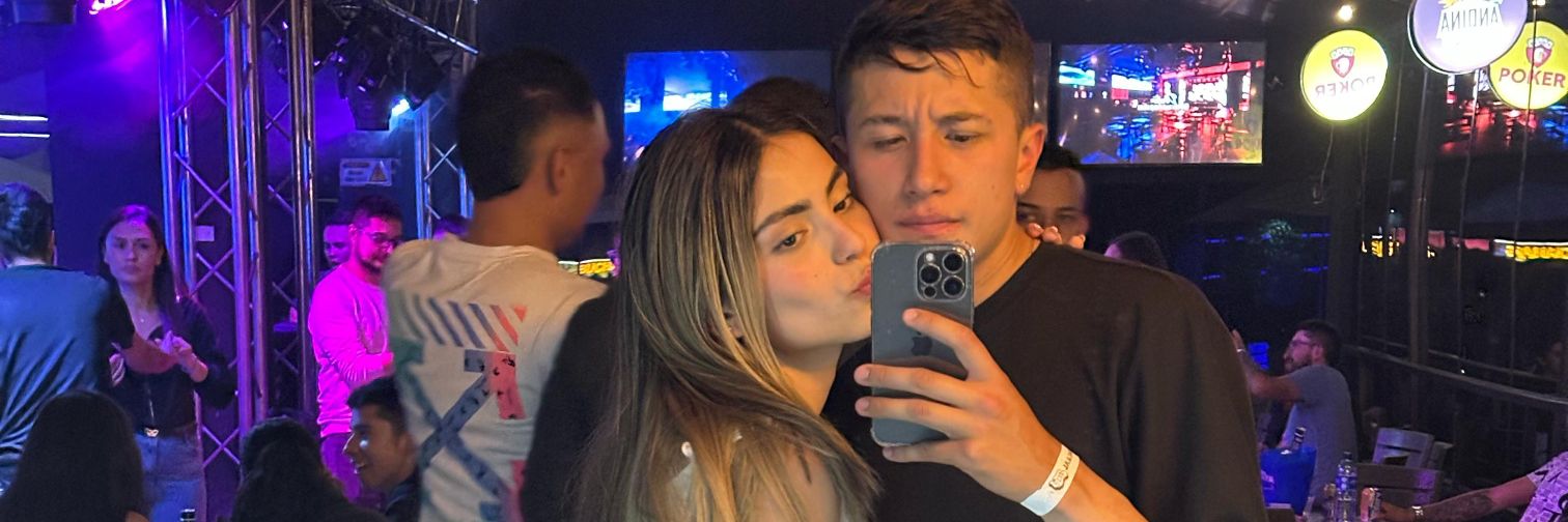 estefania11902's profile banner image