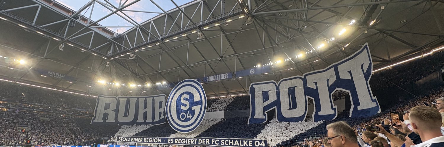 Schmörs banner