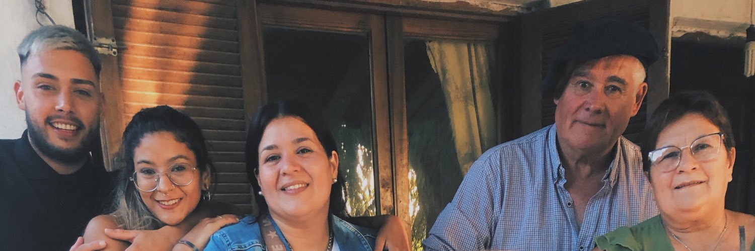 GiuliBazan_'s profile banner image