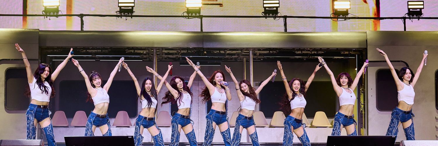 inijeong's profile banner image