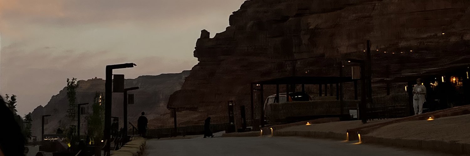merabttt's profile banner image
