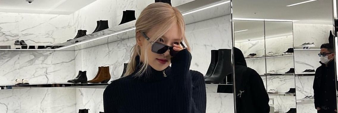 nuna's banner