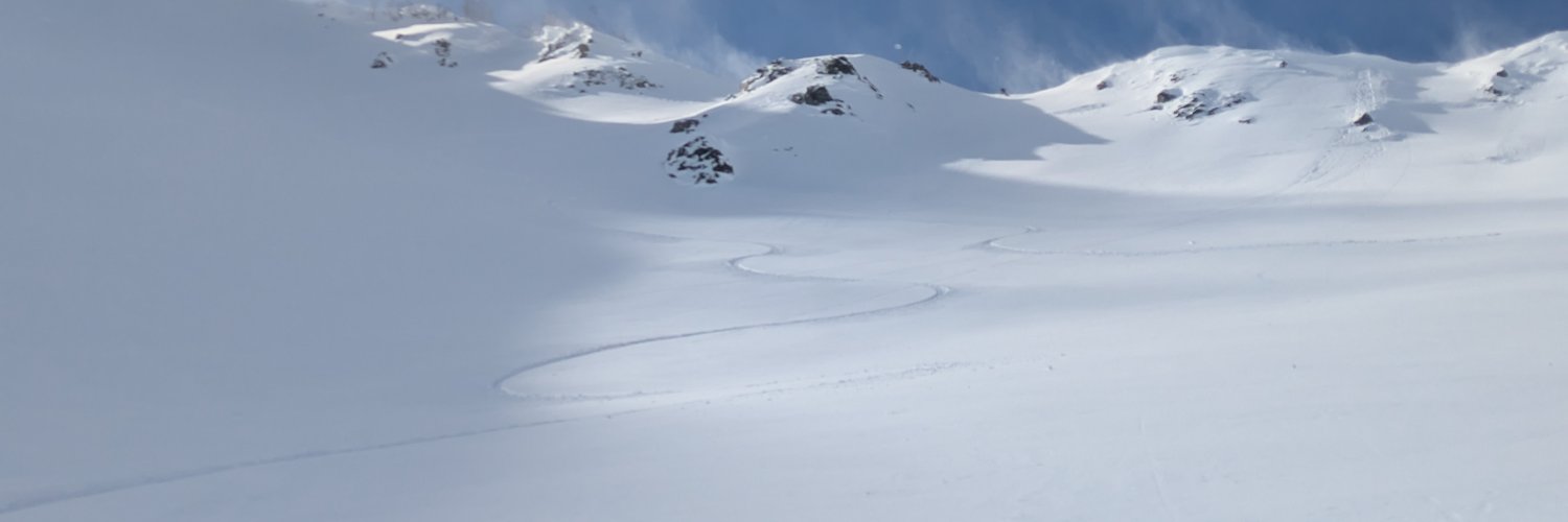 ebatee's profile banner image