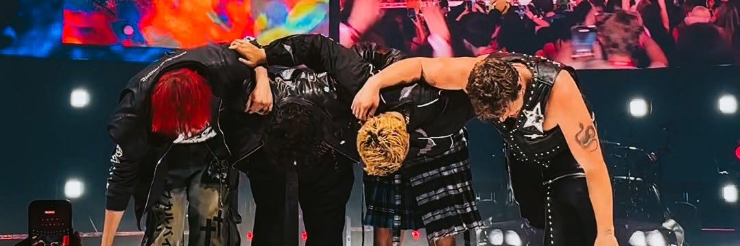 Leysey (is a star! ✮) banner