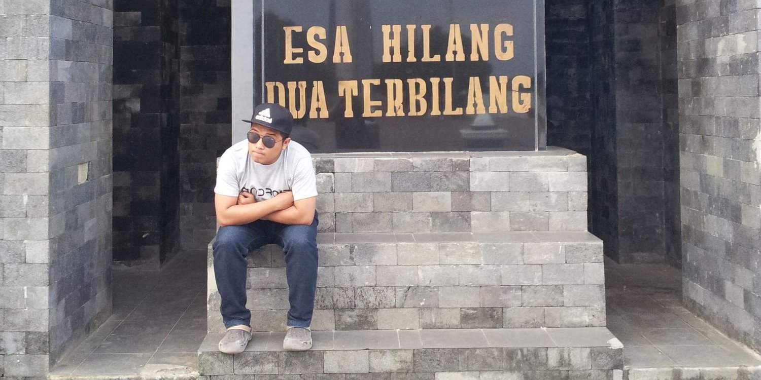 RikyIpat's profile banner image