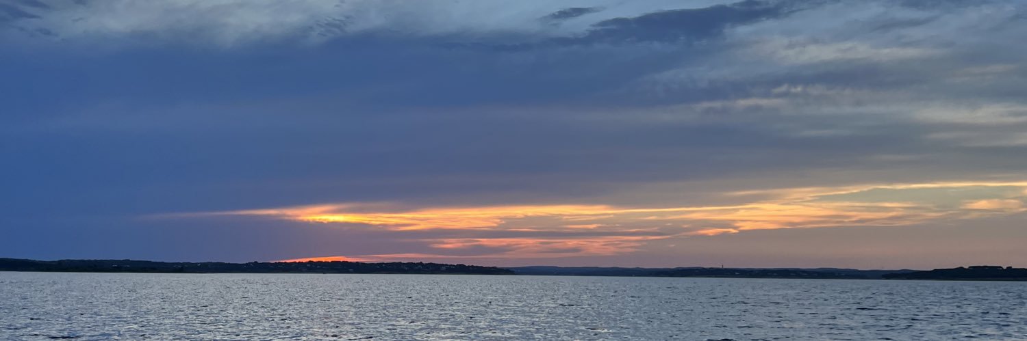 karinaparraf's profile banner image