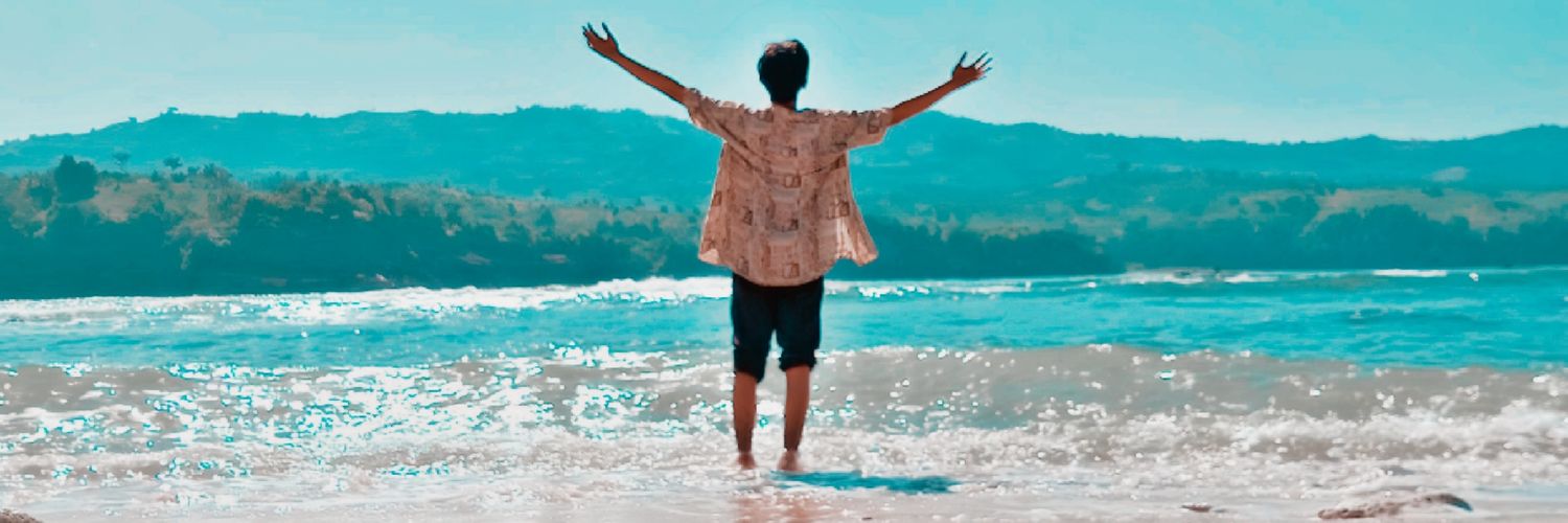 owlr42's profile banner image