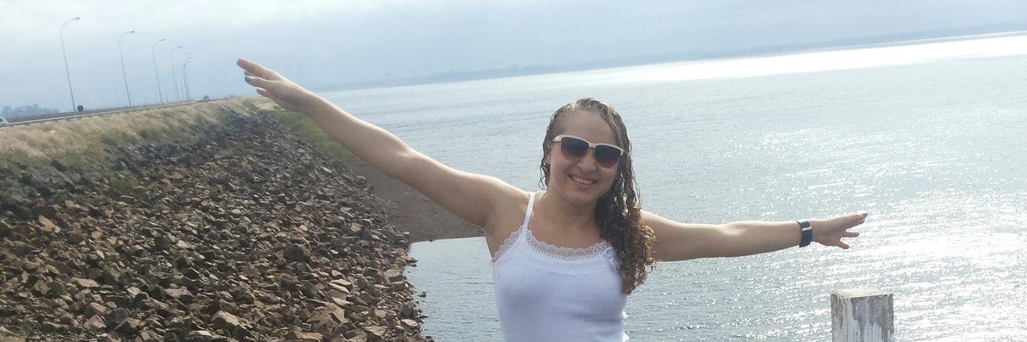 adriele_jaques's profile banner image