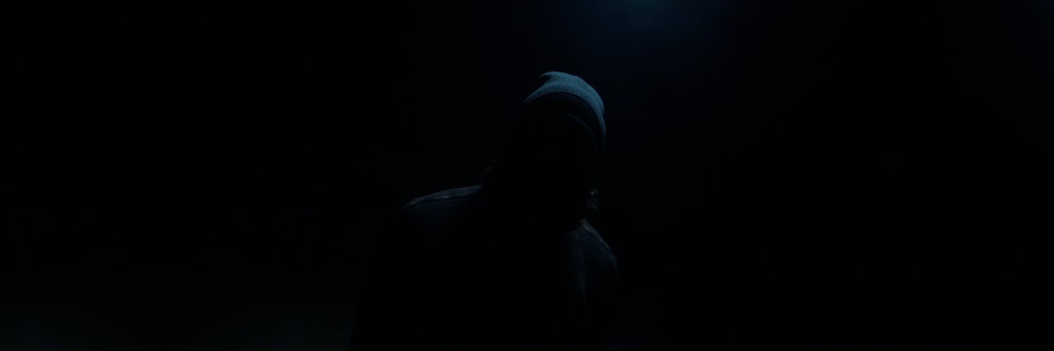 LOGVNHIPHOP's profile banner image