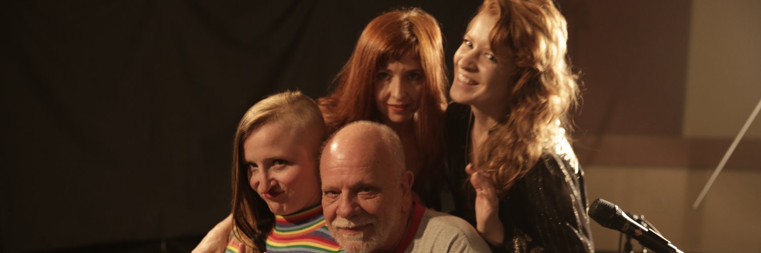 Petecarma's profile banner image